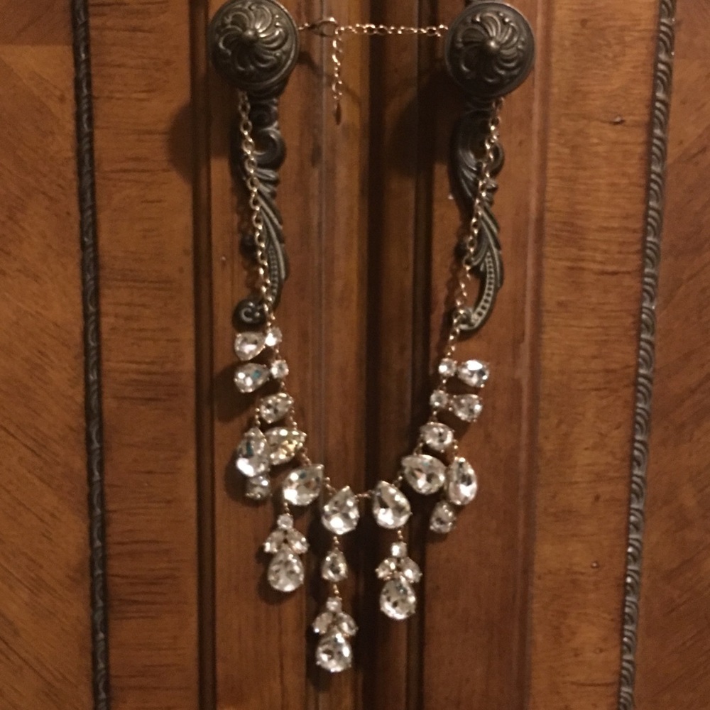 Aldo Statement Necklace - Picture 4 of 4